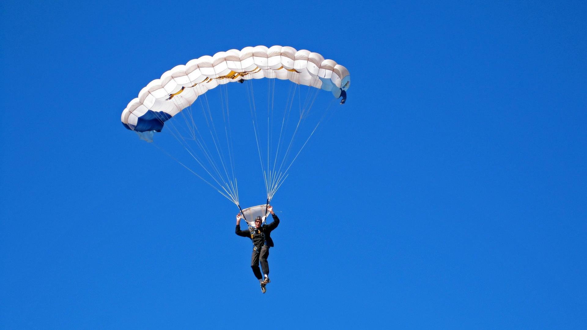 _国际青少年网球节:童年梦开始的舞台_,青少年网球比赛视频