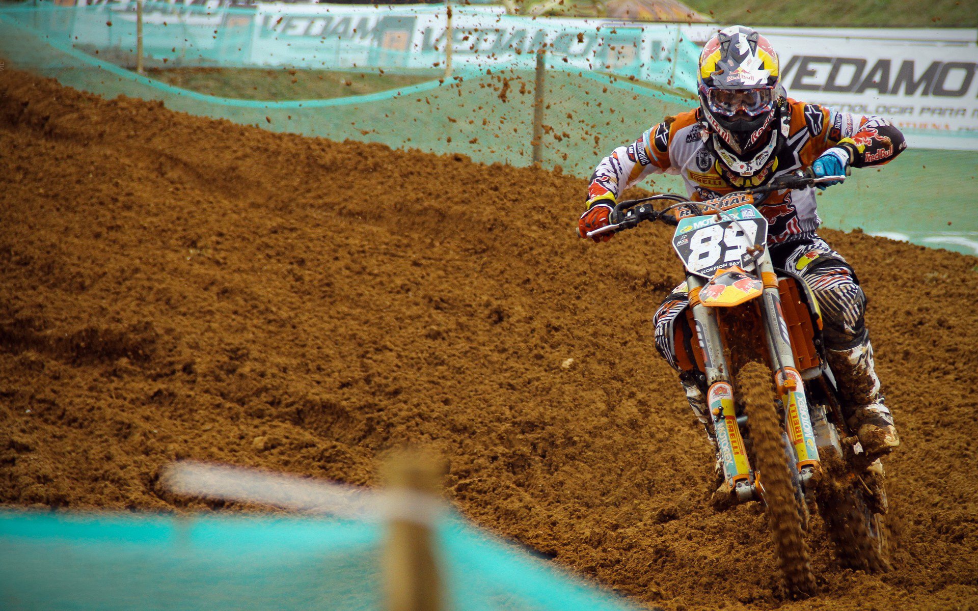 _国际合作：多国队伍联合开战，打造全球盛事_，第四节国际合作